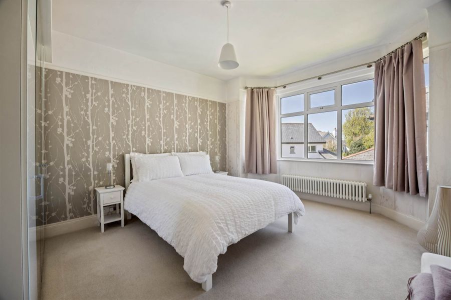 63 Sandown Road