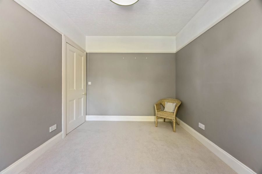 63 Sandown Road