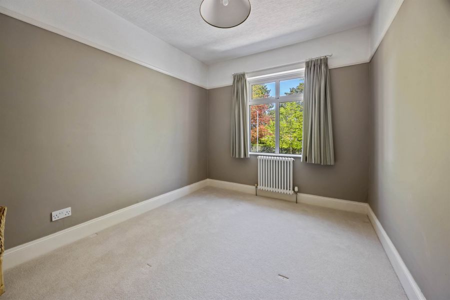 63 Sandown Road