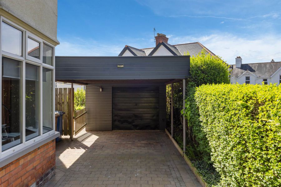63 Sandown Road