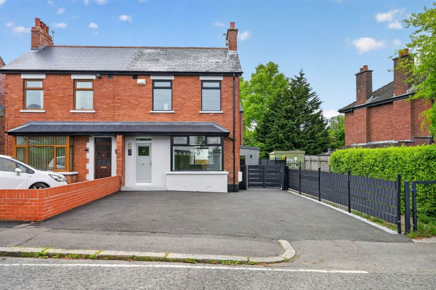 63 Cabin Hill Park, Stormont, Belfast, BT5 7AN