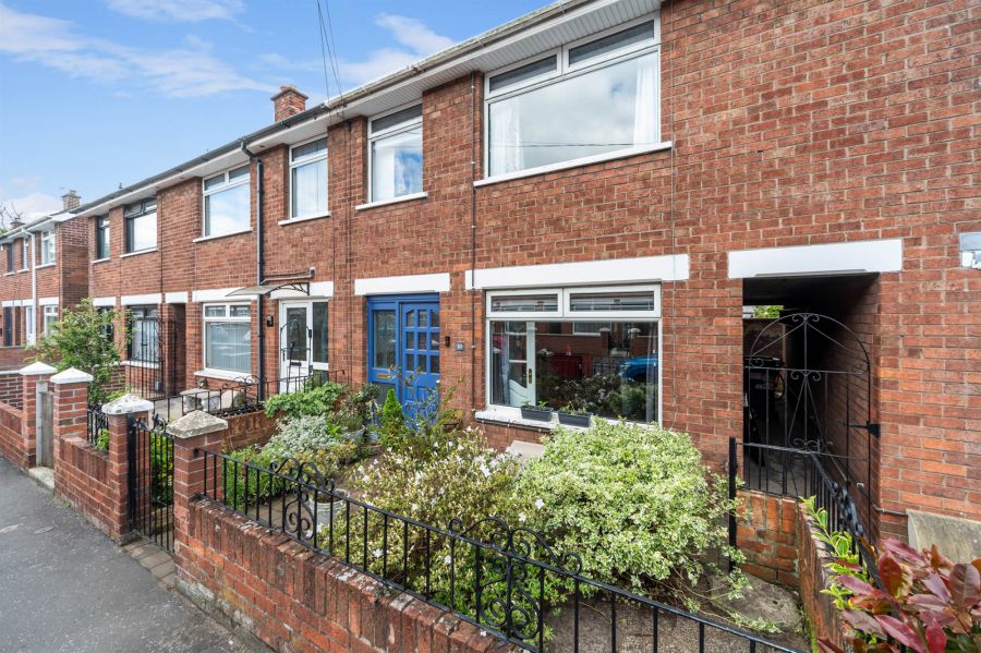 30 Vidor Gardens, Sydenham, Belfast, BT4 1QX