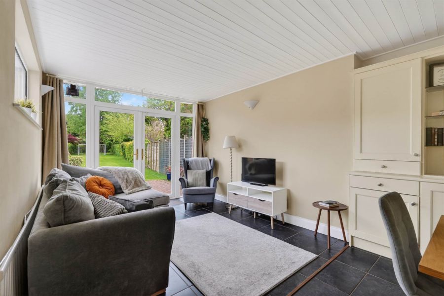 51 Kingsway Park