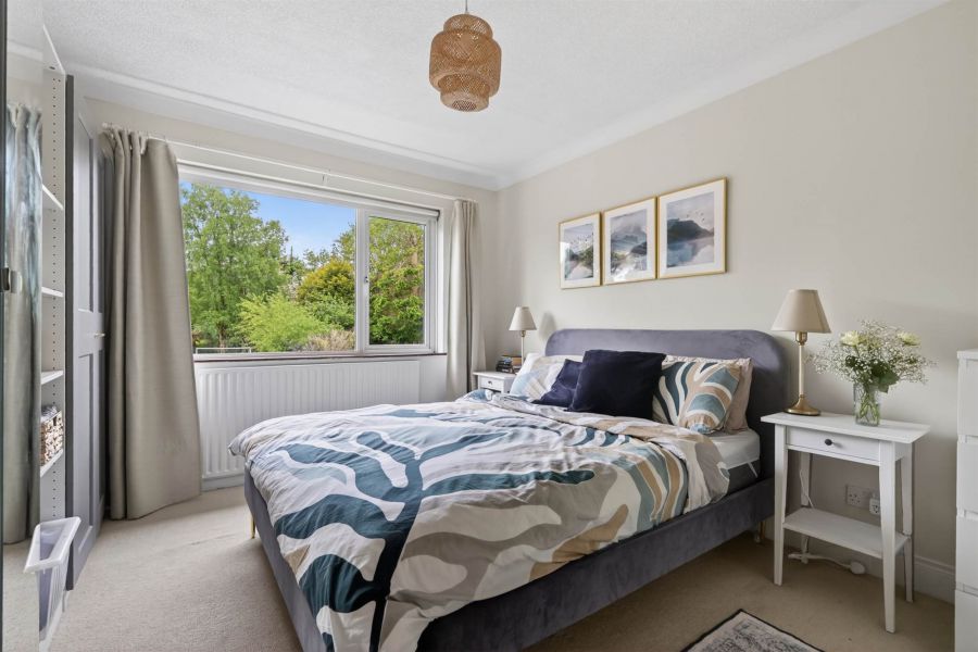 51 Kingsway Park