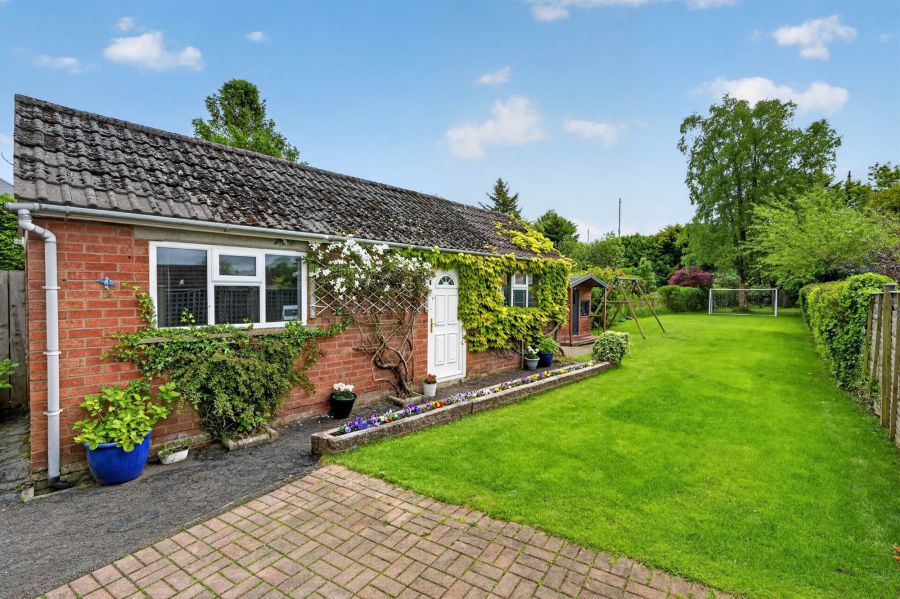 51 Kingsway Park