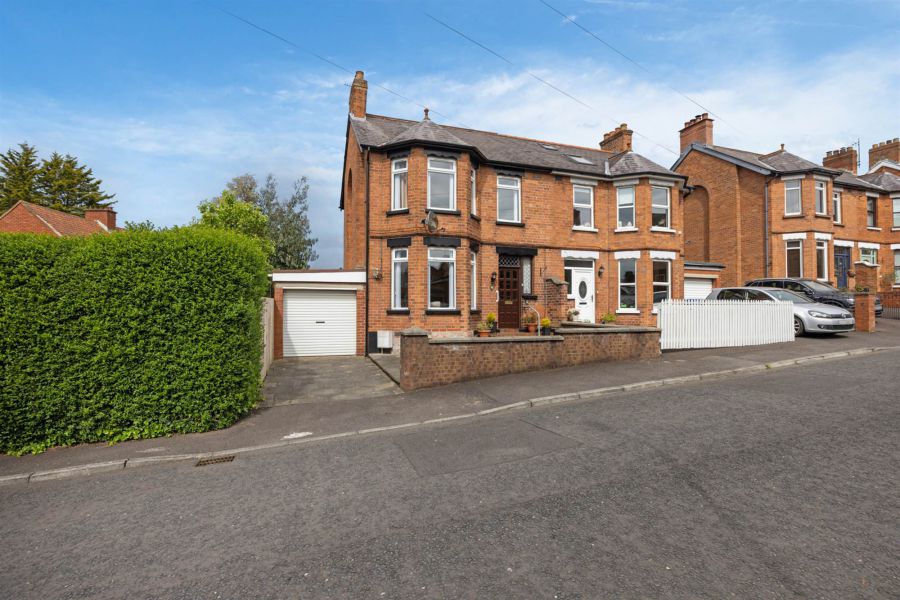69 Irwin Crescent, Ballyhackamore, Belfast, BT4 3AQ