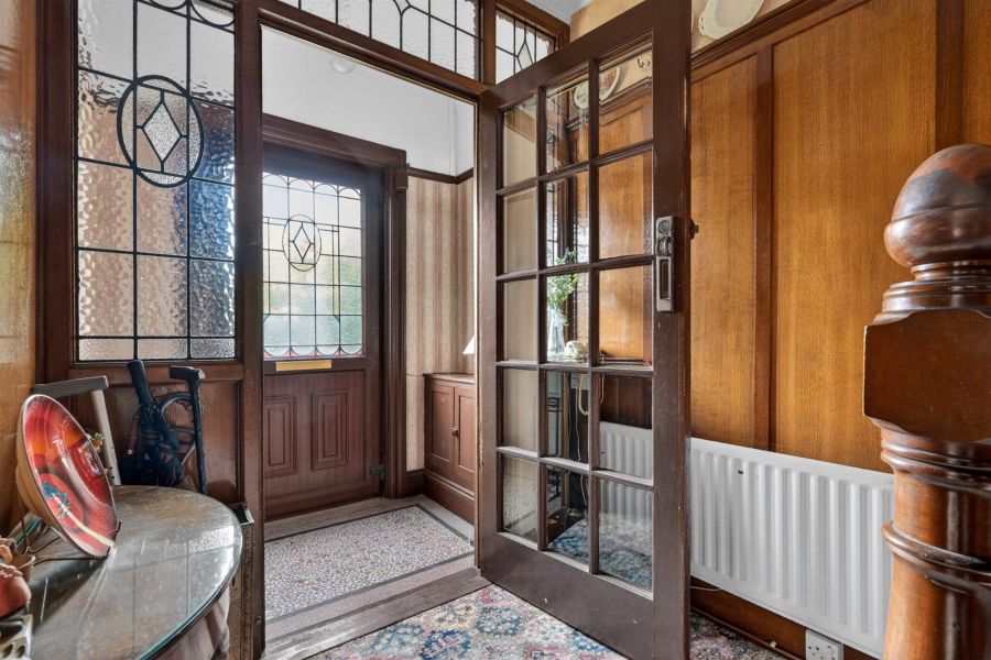 42 Kirkliston Park