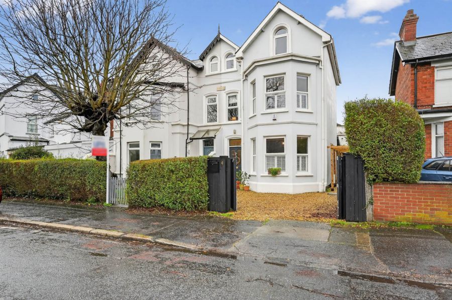 4 Martinez Avenue, Ballyhackamore, Belfast, BT5 5LX