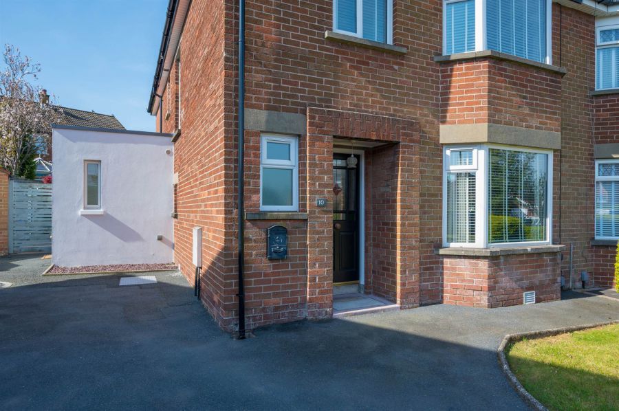 10 Norwood Crescent