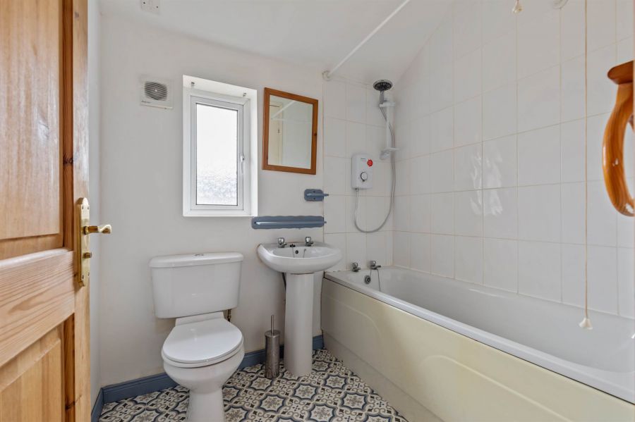 3 Ardgreenan Gardens