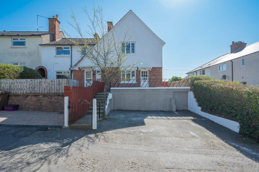 1 Belmont Place, belmont, belfast, BT4 3FN