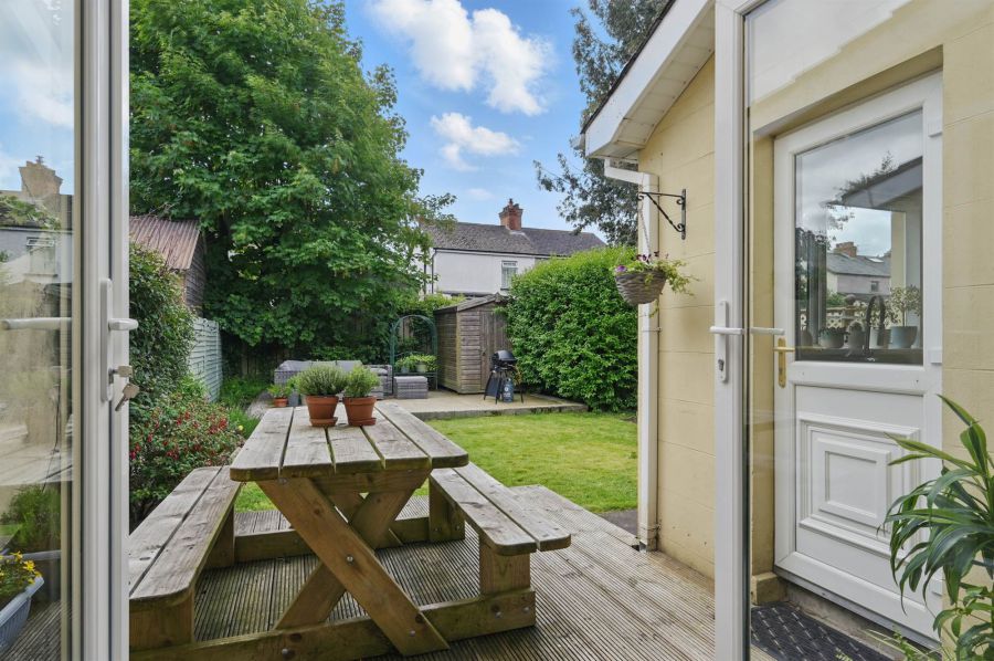26 Sagimor Gardens