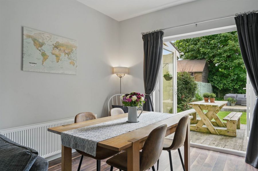 26 Sagimor Gardens