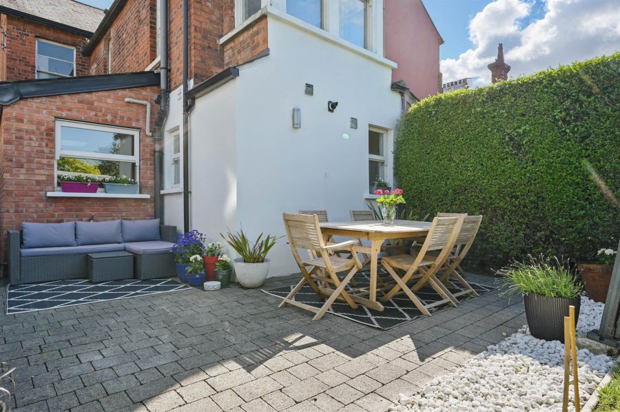 "Wyngrove", 84 Earlswood Road