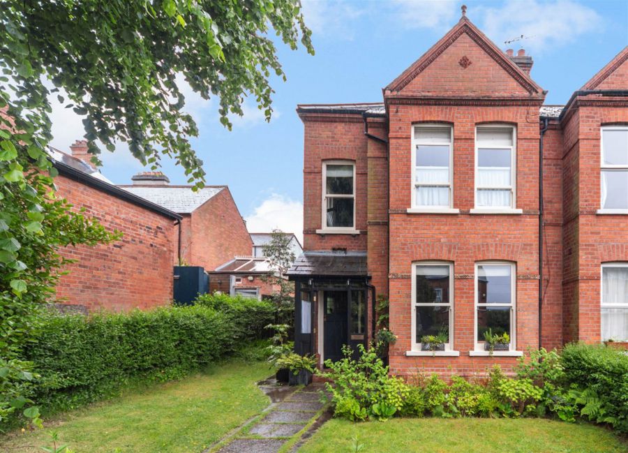2 Sandford Avenue, Off Cyprus Avenue, Belfast, BT5 5NW