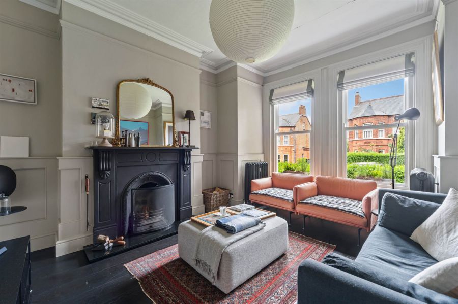 2 Sandford Avenue