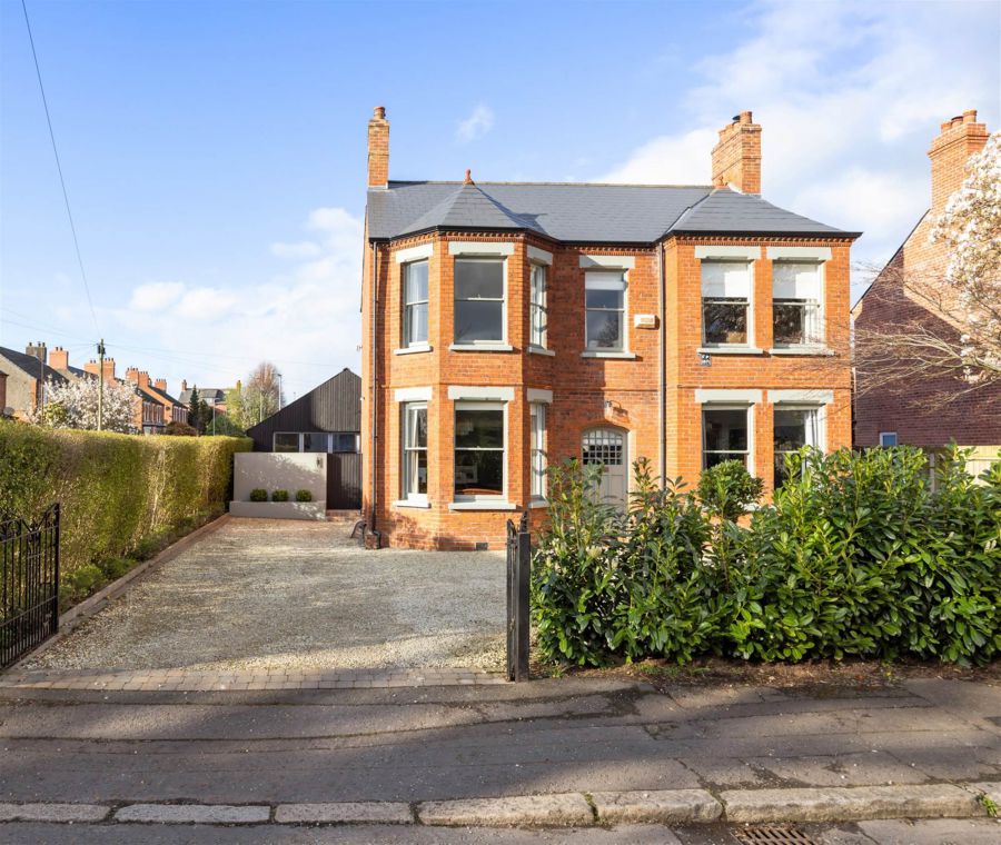 17 Green Road