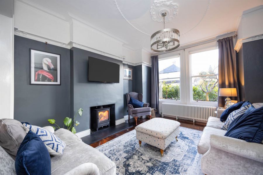 17 Green Road
