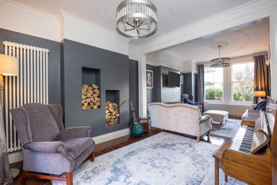17 Green Road