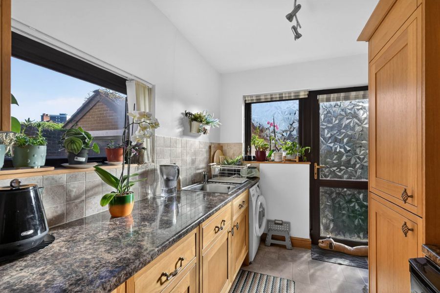 31 Orangefield Parade