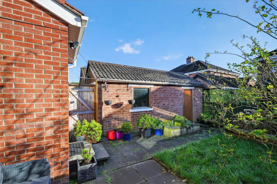 31 Orangefield Parade