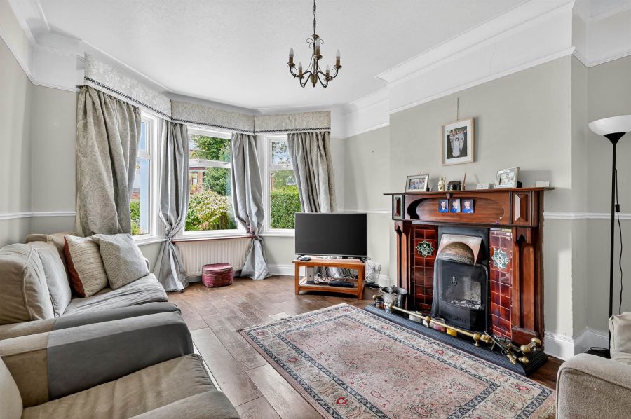 24 Eastleigh Drive