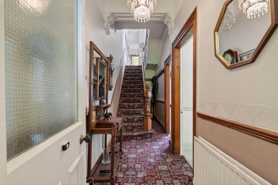 23 Eastleigh Drive