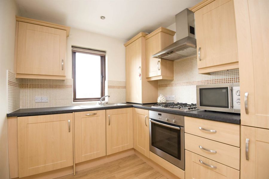 18 Castlehill Place