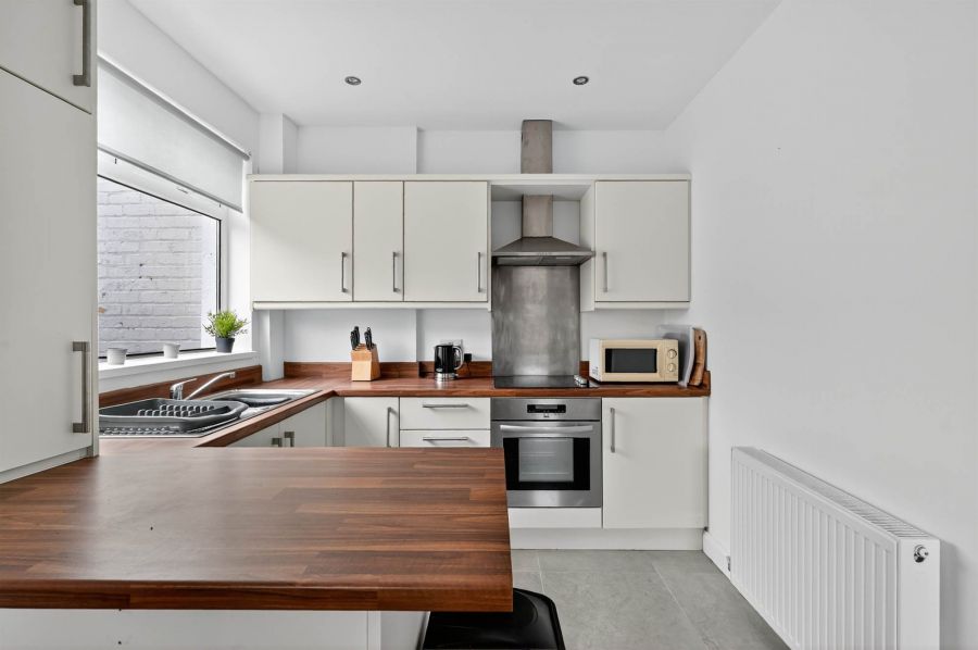 2 Dunraven Park