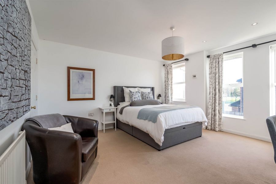 4 Strathearn Lane