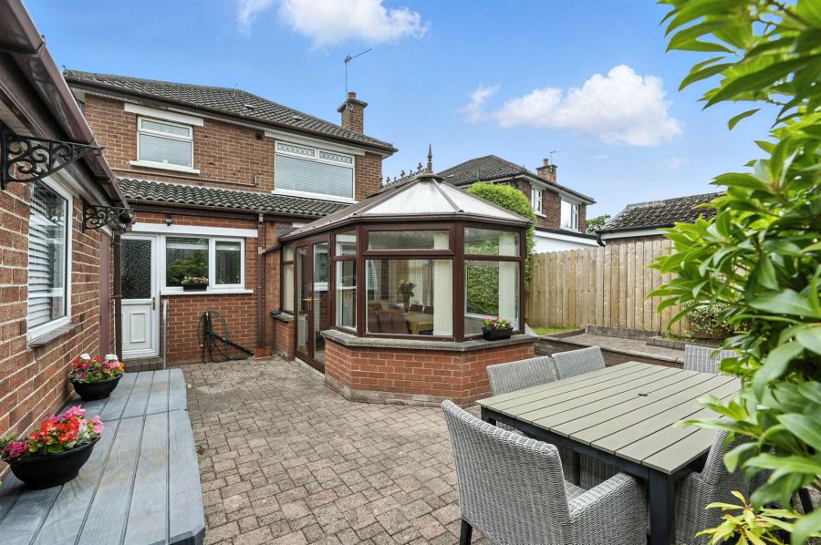 29 Kingsdale Park