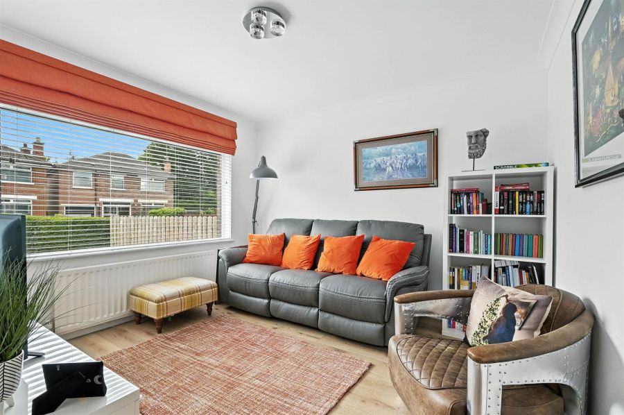29 Kingsdale Park