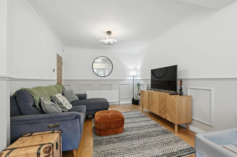 29 Kingsdale Park