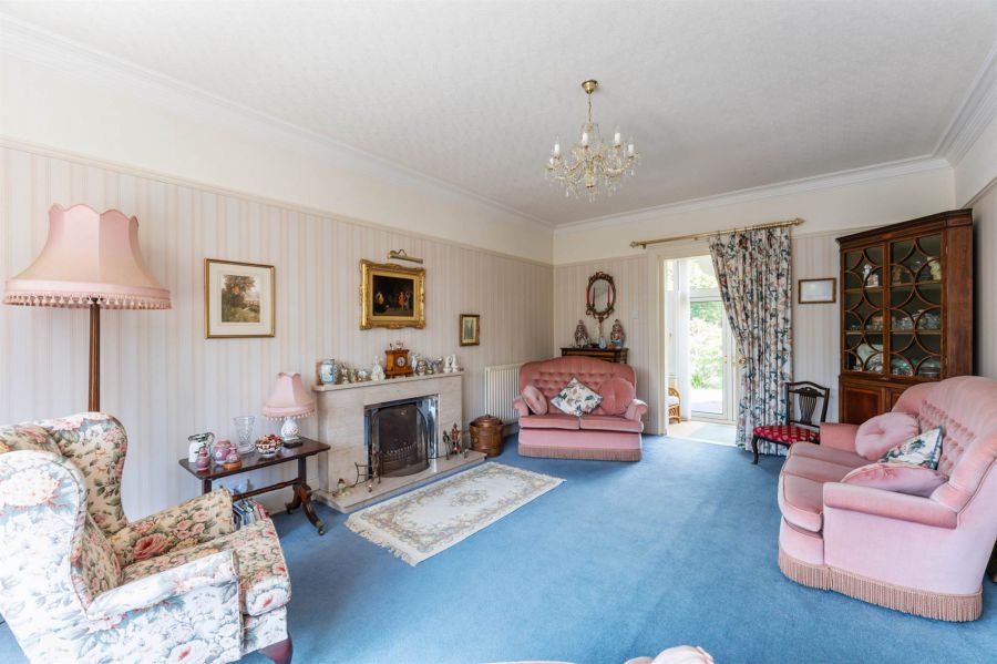 30 Hawthornden Road