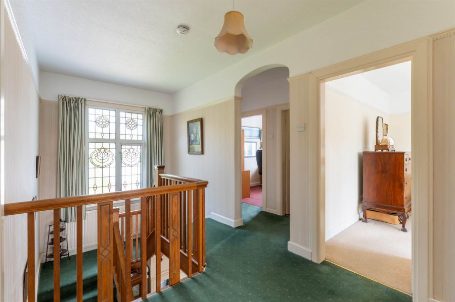 30 Hawthornden Road