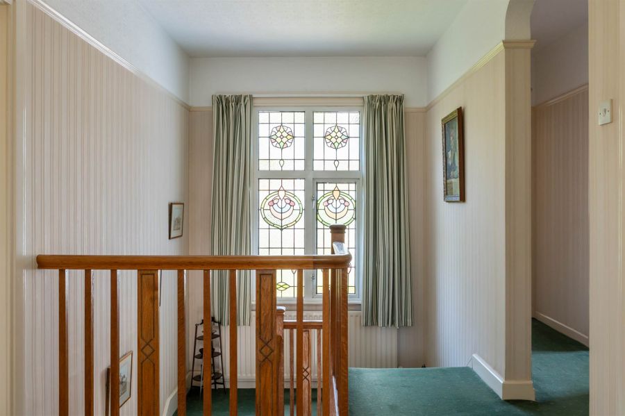 30 Hawthornden Road