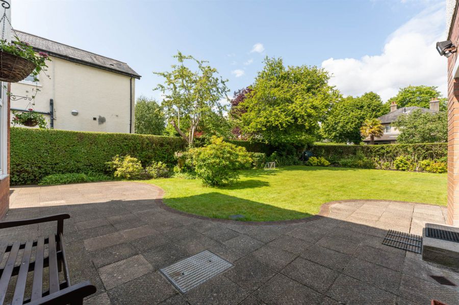 30 Hawthornden Road