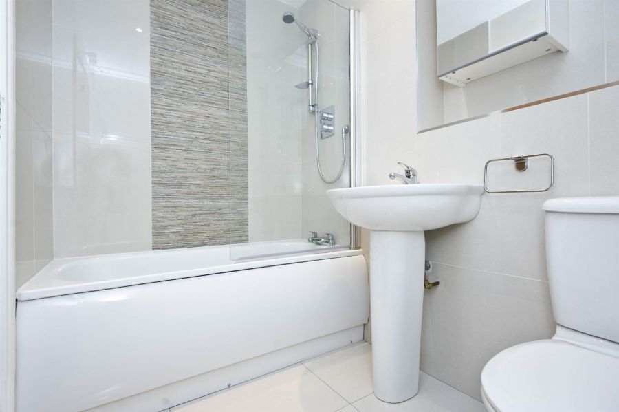 9 Orangefield Grove 9 Orangefield Grove