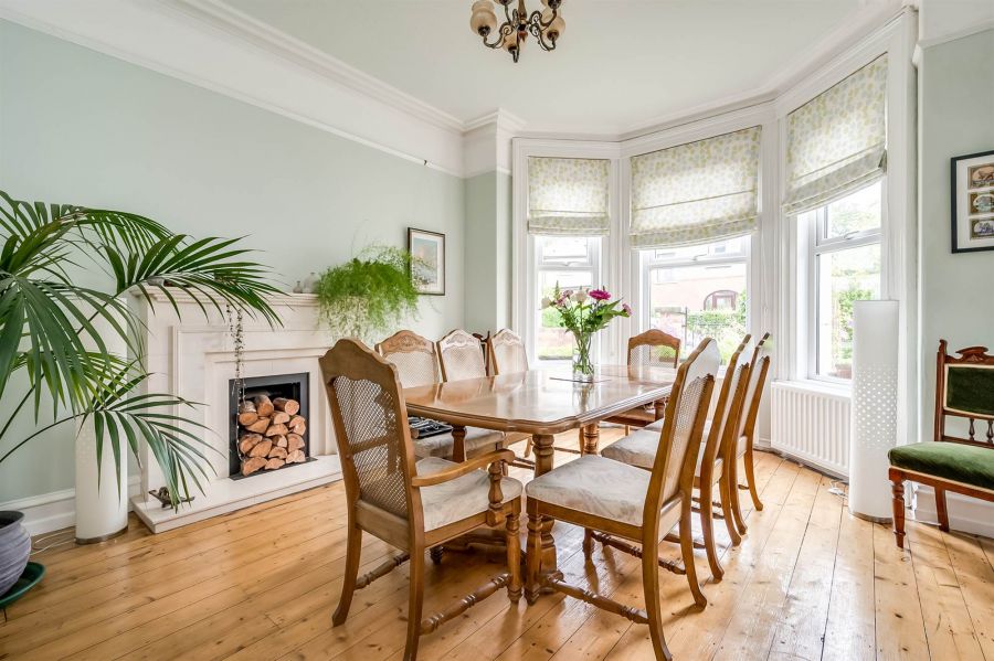 Rosendale, 9 Holland Park