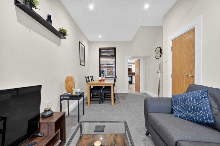 18 Cheviot Avenue