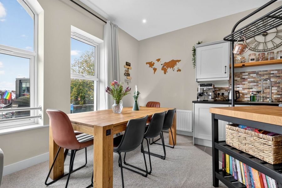 Apartment 1, 322 Upper Newtownards Road