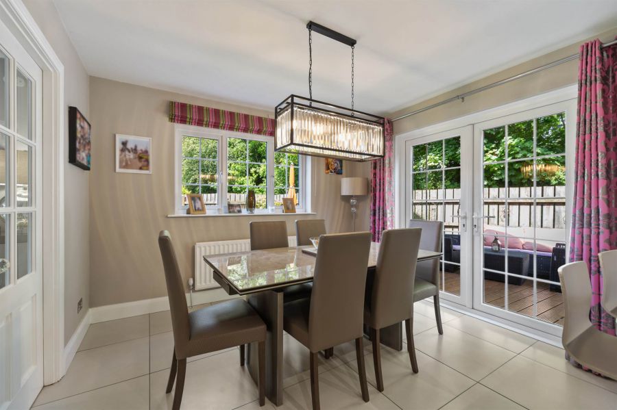 5 Campbell Chase