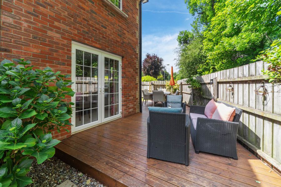 5 Campbell Chase