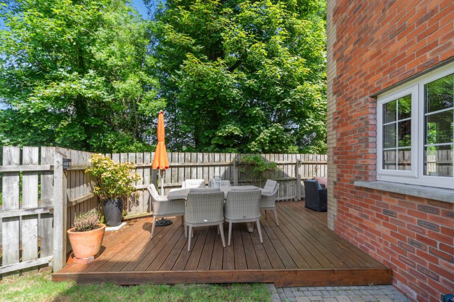 5 Campbell Chase