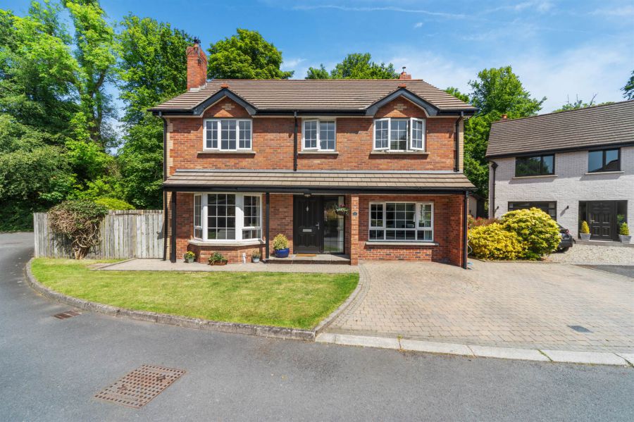 5 Campbell Chase