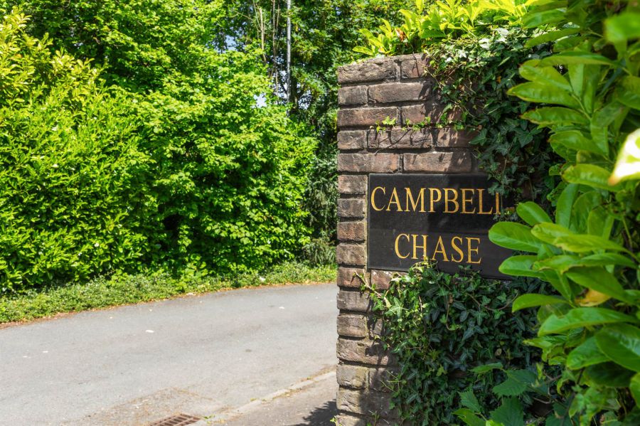 5 Campbell Chase