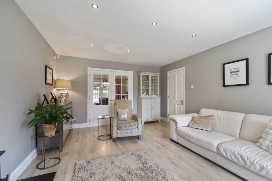 5 Campbell Chase