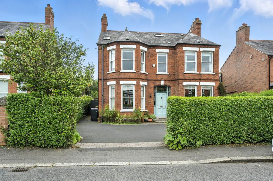 4 Ormiston Gardens