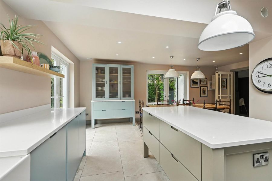 4 Ormiston Gardens