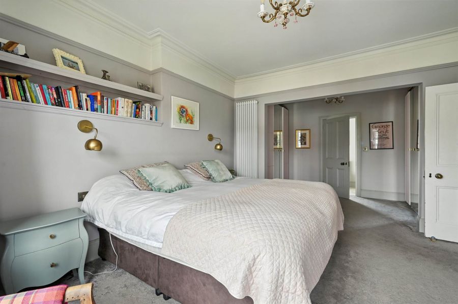 4 Ormiston Gardens